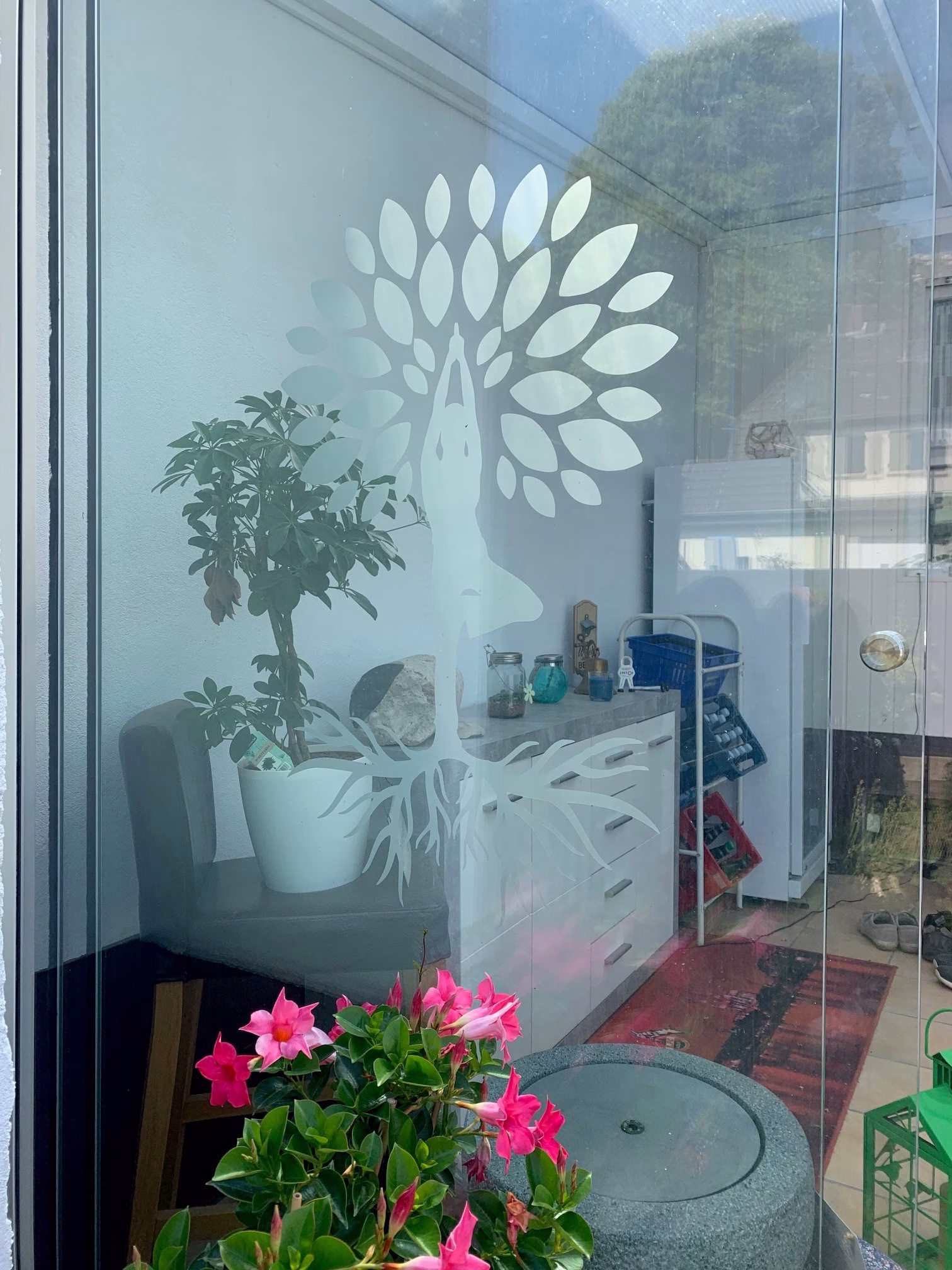 Fenstertattoo, Yogabaum