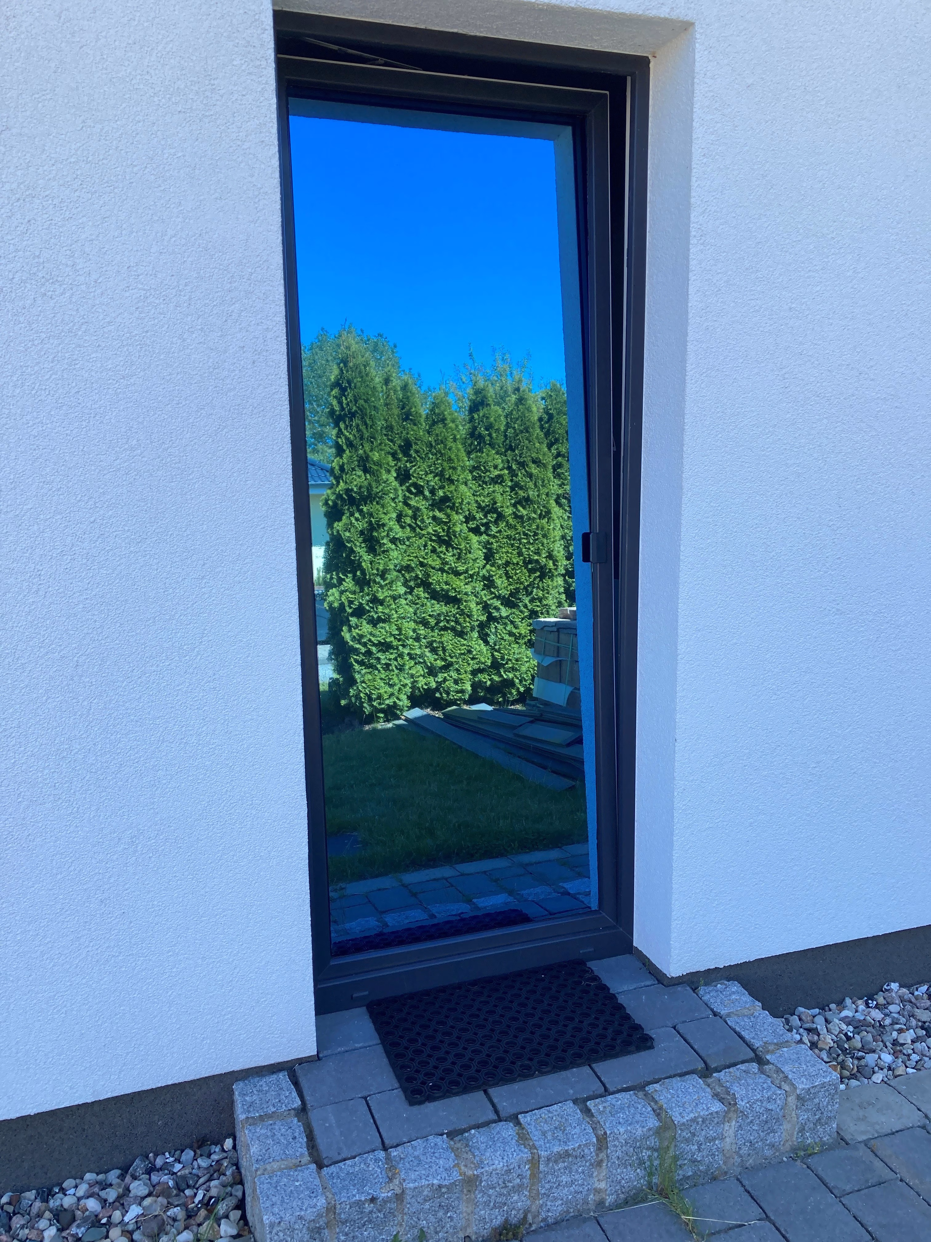 Sonnenschutzfolie, blau silber verspiegelt