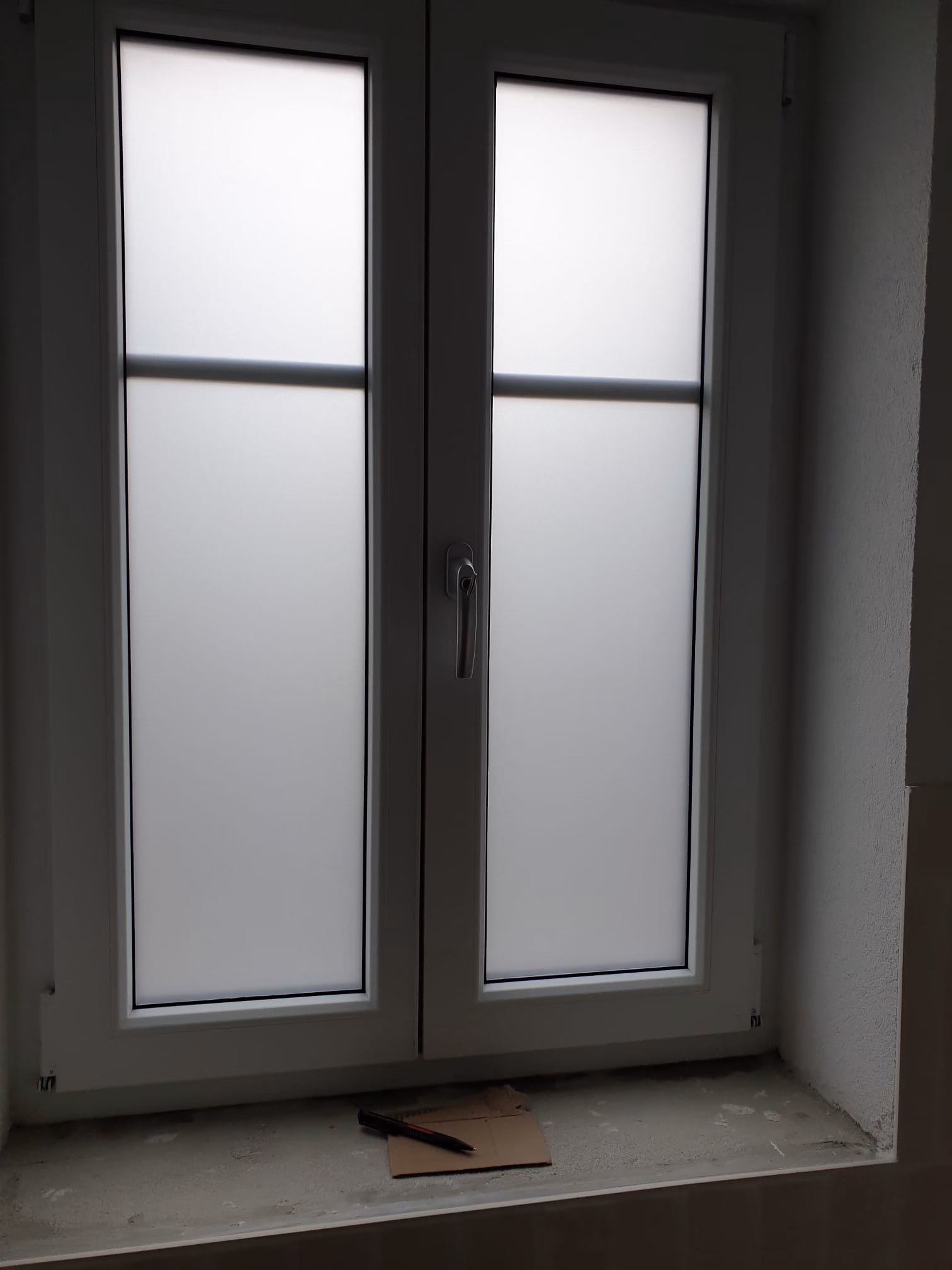 Satinierte Fensterfolie weiß matt