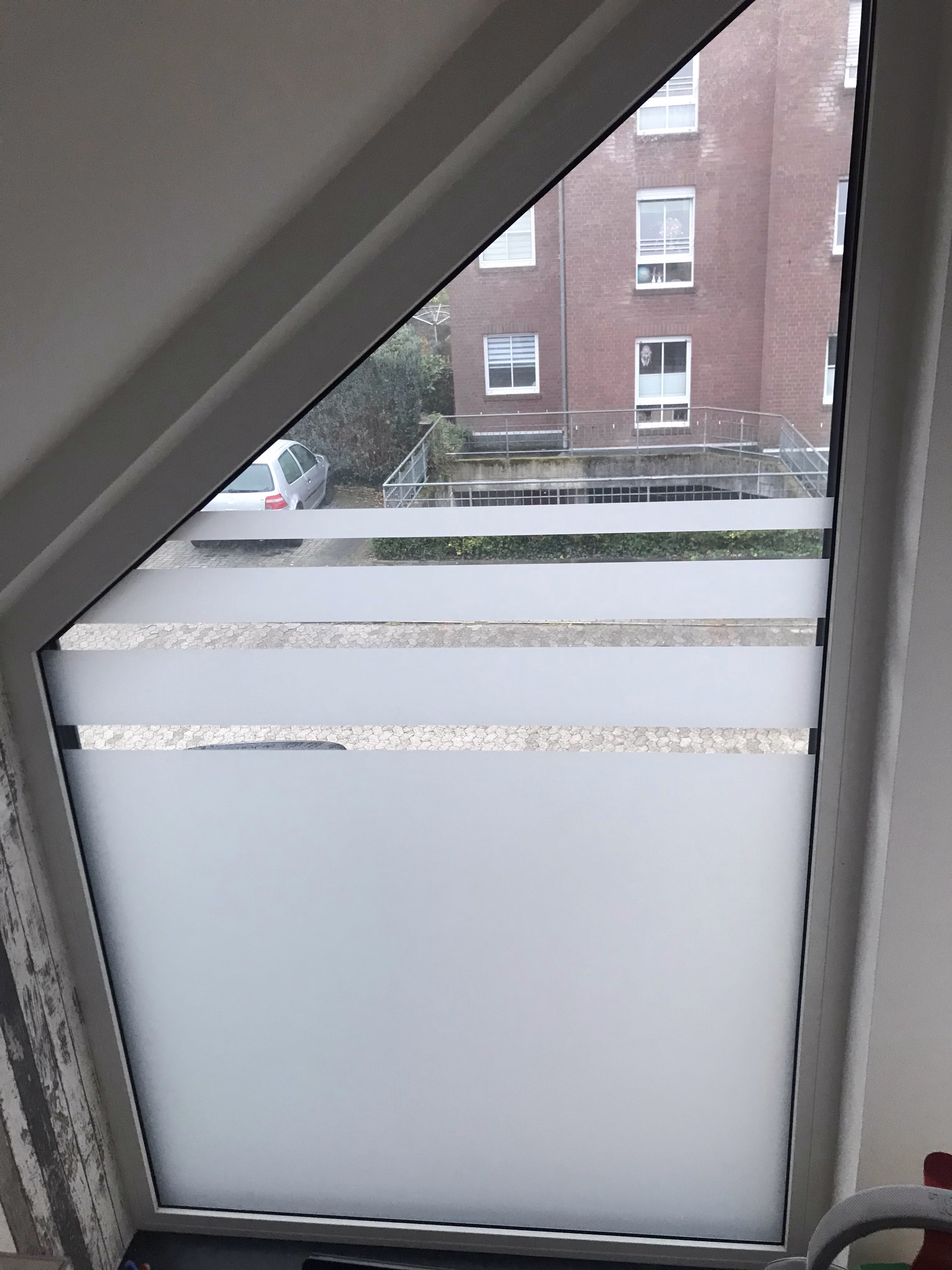 1635923586 1635923586