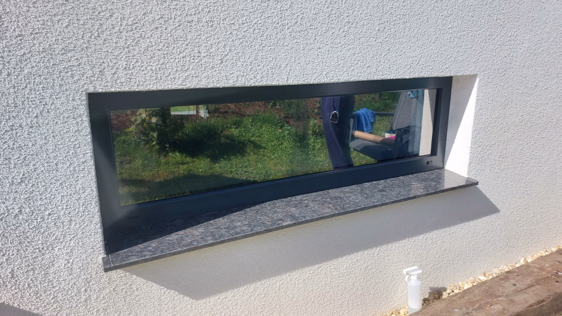 helle Sonnenschutzfolie für Fenster