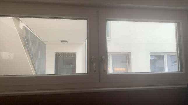 Sonnenschutzfolie, selbsthaftend, silber mittel verspiegelt