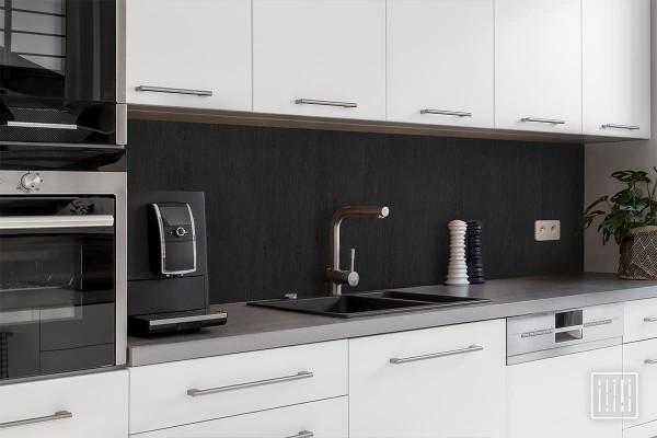 schwarzes Holz